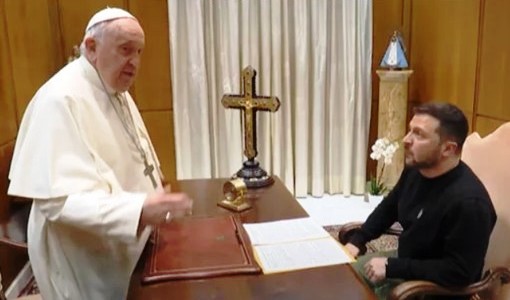 Zelensly thinks he is the god sitting while the Pope is standing
